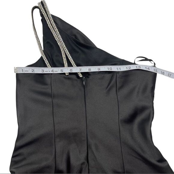 Cinderella Design Studded One Shoulder Black Long Gown MEDIUM - Picture 15 of 16